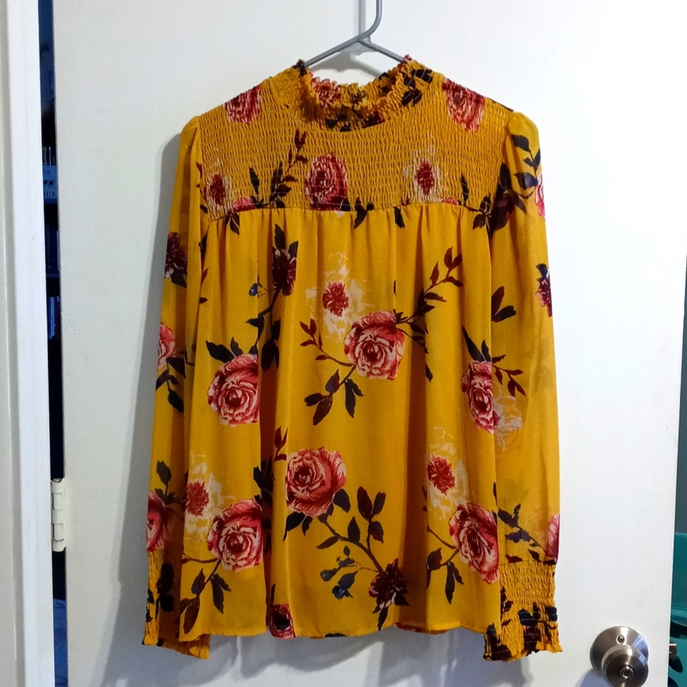 Long sleeve shirt